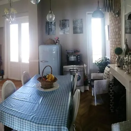Via Benedetto Zaccaria * Janov